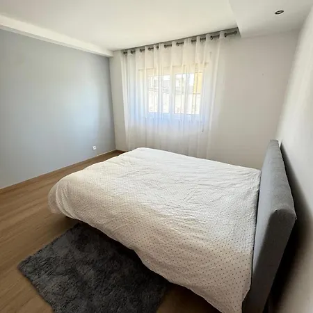 Appartement Modern House - Bbq - 4 Beds Leiria
