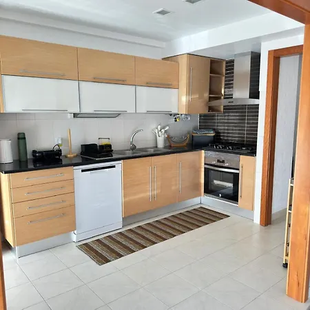 Modern House - Bbq - 4 Beds * לייריה
