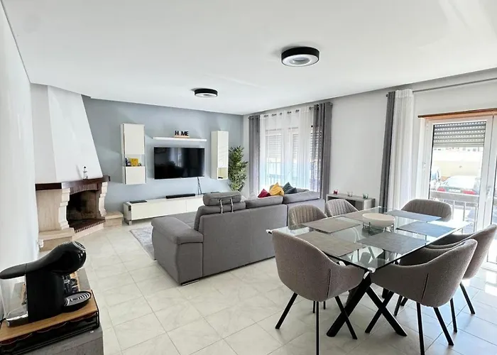 Modern House - Bbq - 4 Beds *